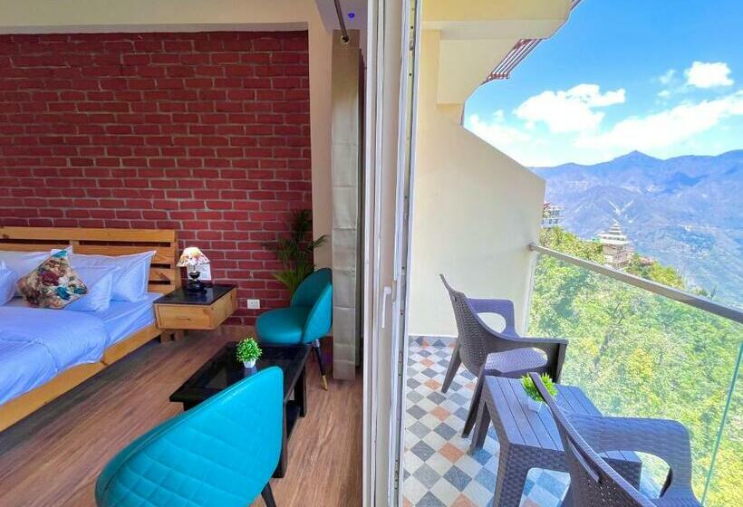 디럭스 룸, Pine Rock Mountain View, Mussoorie