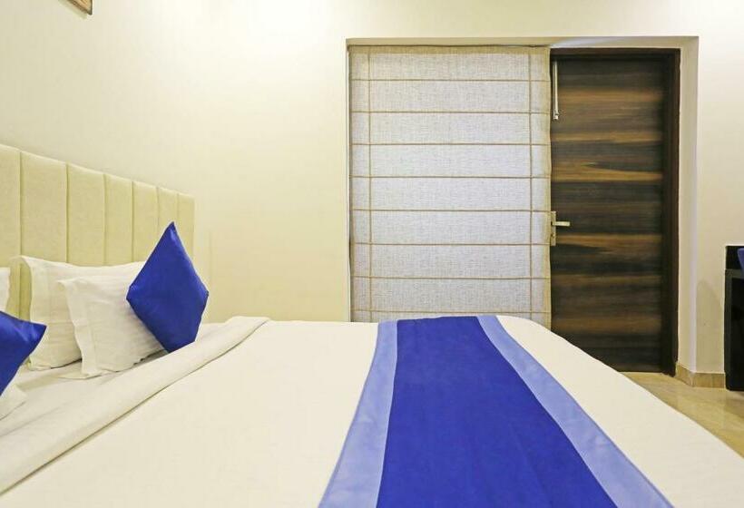 带大床的豪华间, Ab Inn Huda City Center