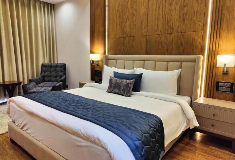 Стандартный Номер Кровать Кинг, Kaithal Resort   Kasauli