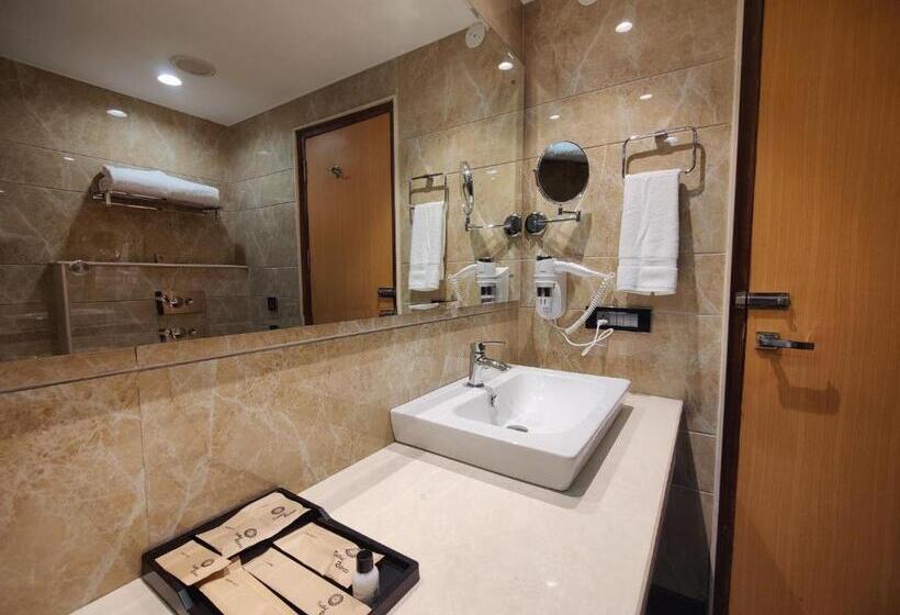 Стандартный Номер Кровать Кинг, Kaithal Resort   Kasauli