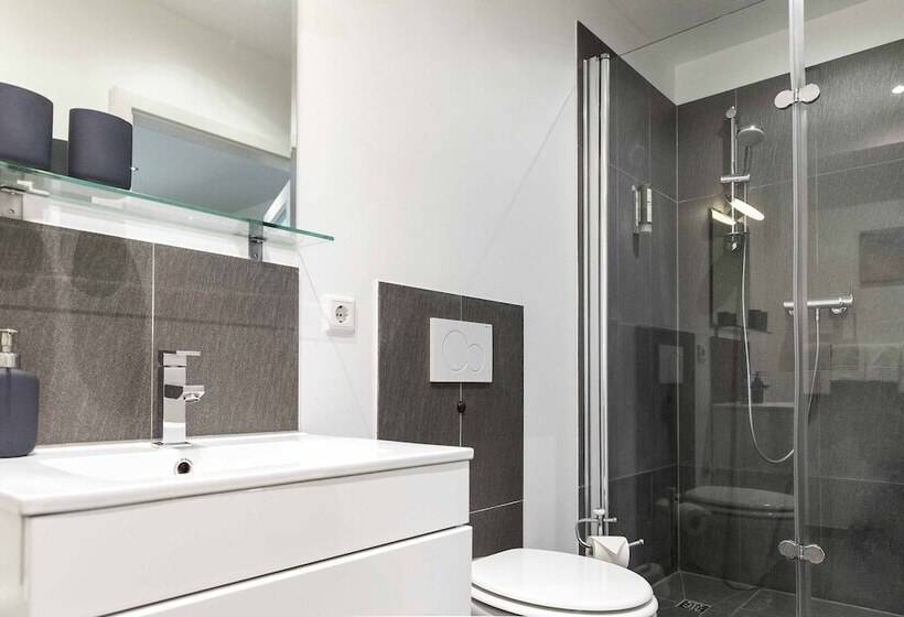 Апартаменты 1 Спальня, Luxx City Apartments