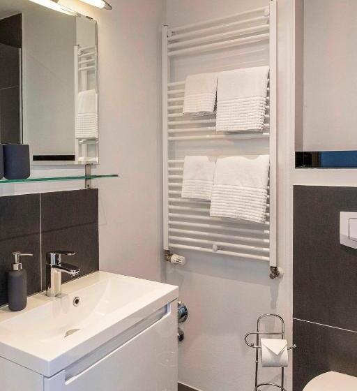 Апартаменты 1 Спальня, Luxx City Apartments