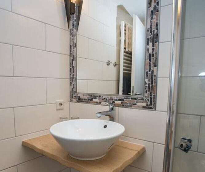 اتاق استاندارد یک نفره, Moselland Hotel Im Enderttal Zum Onkel Willi