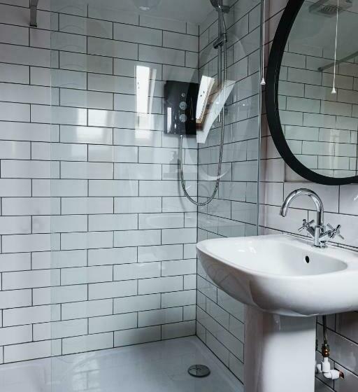 Номер Стандарт, Cardross Inn