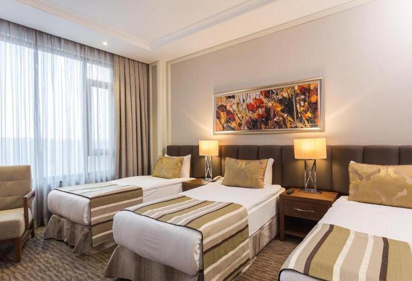 标准三人间, Grannos Thermal Hotel & Convention Center