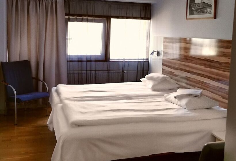 Семейный Номер, Arkadia Hotel & Hostel