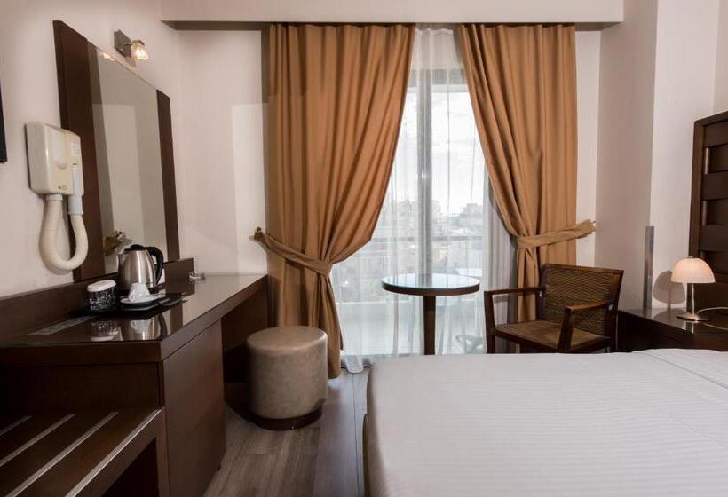 Полулюкс, Agrinio Imperial
