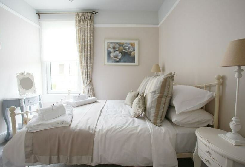 Quarto Clássico, Brindleys