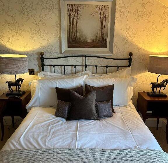 Номер Deluxe, Burford Lodge Hotel   Adults Only