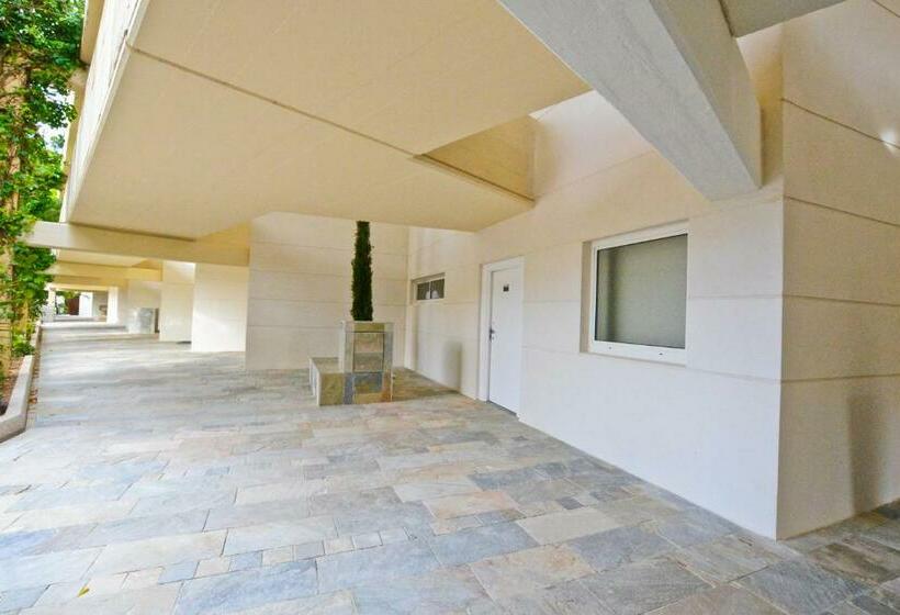 اتاق استاندارد, Calvi Hôtel