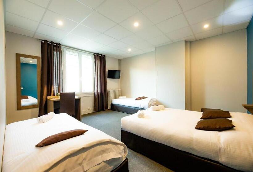 四人标准间, Logis Hotel Du Chateau