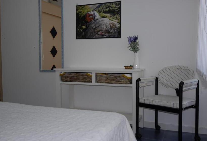 غرفة قياسية حمام مشترك, Nughe  E  Oro Guesthouse