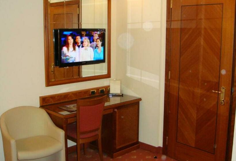 Номер Стандарт, Albergo Corona