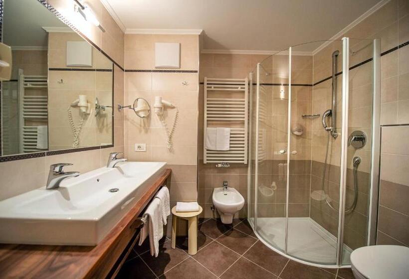 Люкс Вид на Горы, Astor Suites B&b