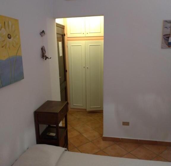 Номер Стандарт с Балконом, Bed & Breakfast Laino