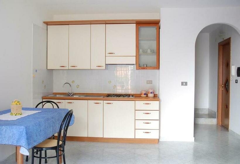 Апартаменты 1 Спальня Нижний Этаж, Residence Belvedere