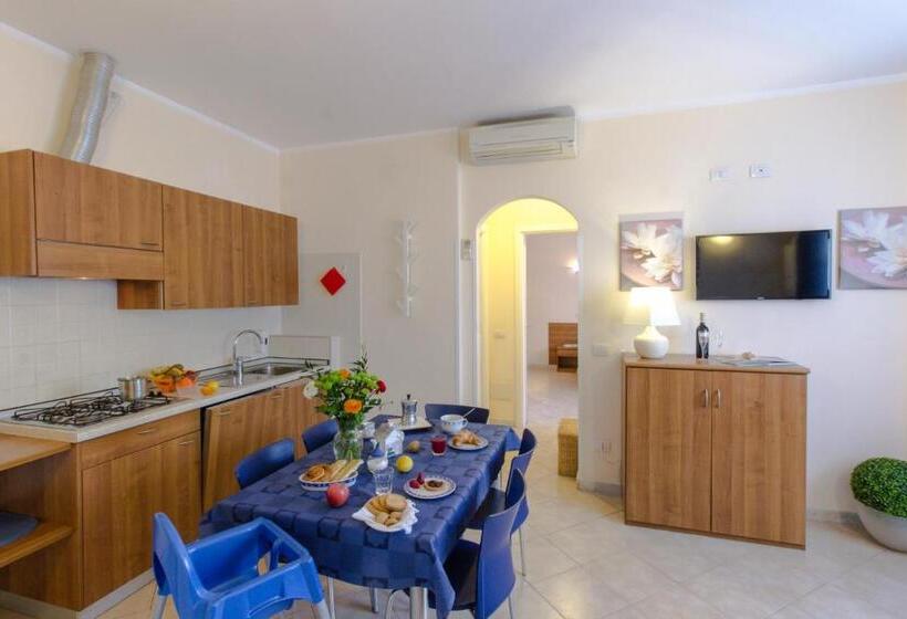 آپارتمان خانواده 1 خوابه, Casa Vacanze Isophylla