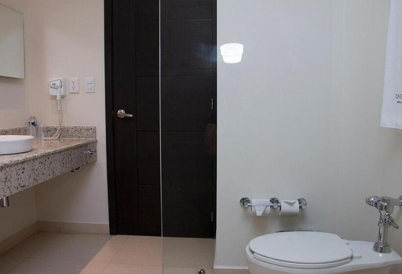 Quarto Estandar, Diverxo Hotel & Villas