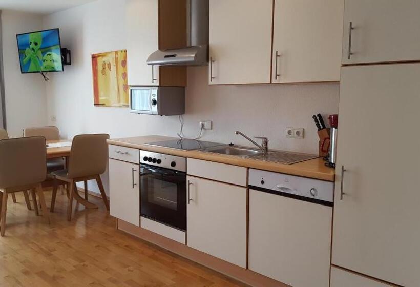 Апартаменты 2 Спальни с Балконом, Residence Klementhof