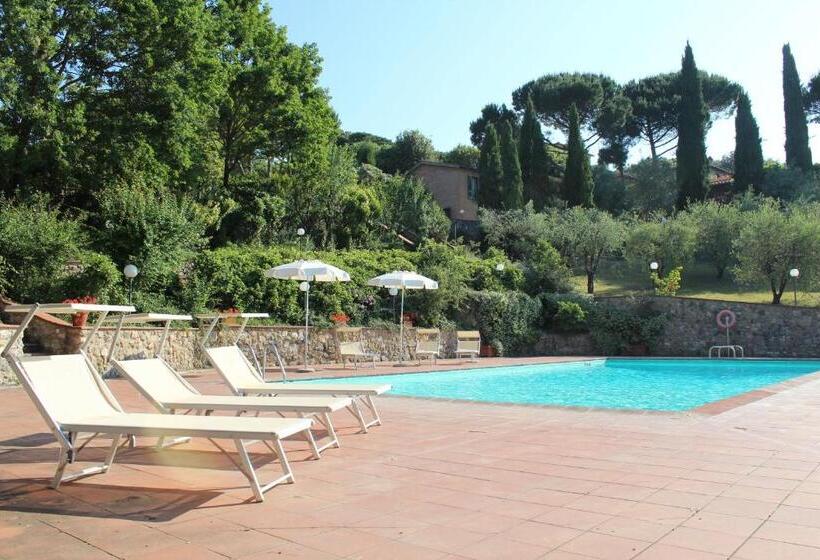 آپارتمان 1 خوابه همکف, Villa Agostoli