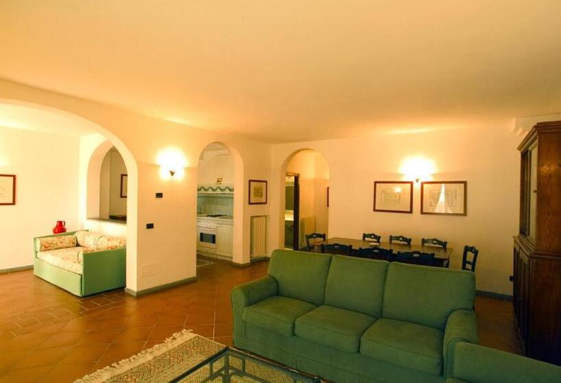 آپارتمان 3 خوابه, Villa Agostoli