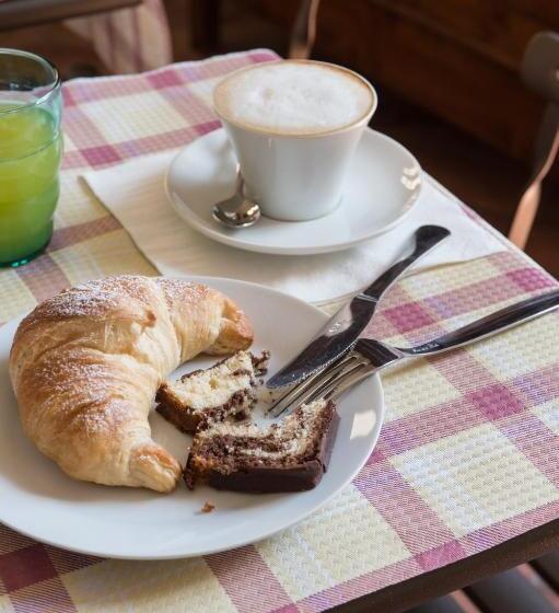 Апартаменты 1 Спальня Вид на Бассейн, B&b Ponte A Nappo San Gimignano