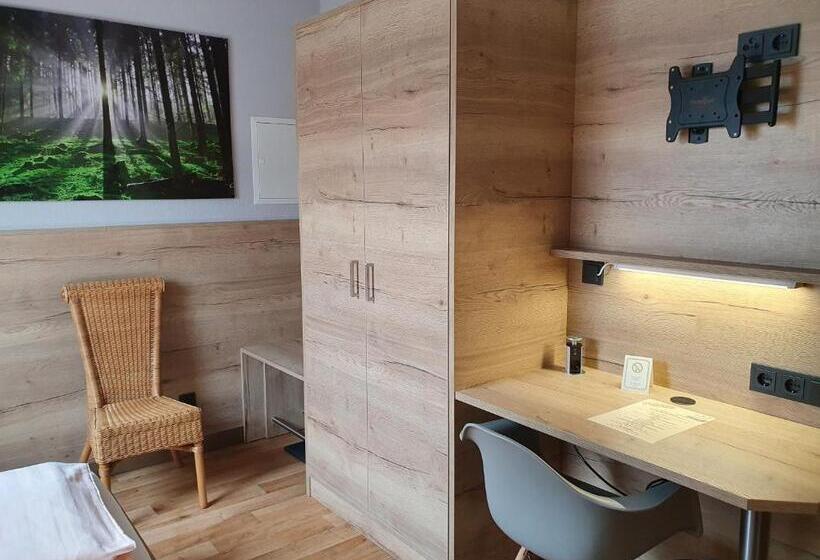 Апартаменты 1 Спальня, Bigger Hof   Wirtshaus Platzhirsch Am Jahnplatz