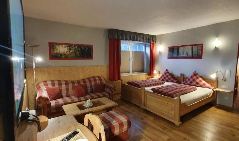 Апартаменты 1 Спальня, Bigger Hof   Wirtshaus Platzhirsch Am Jahnplatz