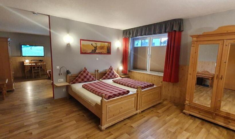 Апартаменты 1 Спальня, Bigger Hof   Wirtshaus Platzhirsch Am Jahnplatz