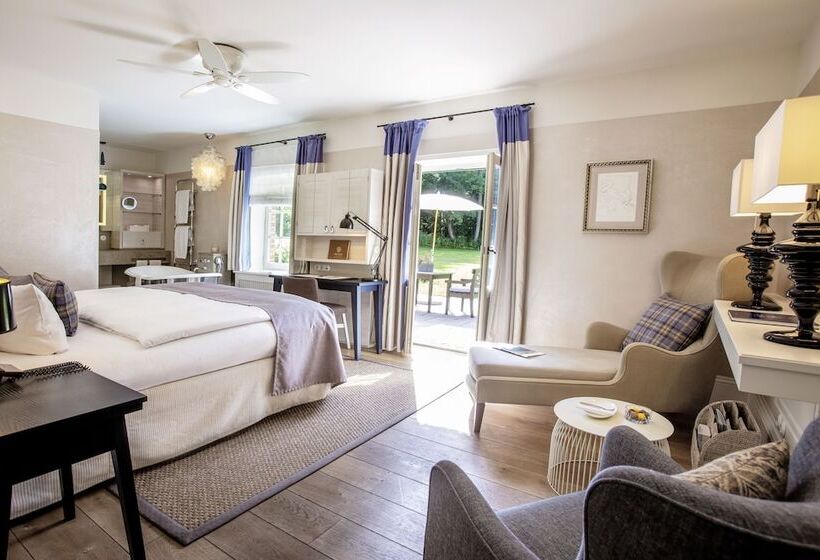 Номер Стандарт Вид на Парк, Weissenhaus Private Nature Luxury Resort