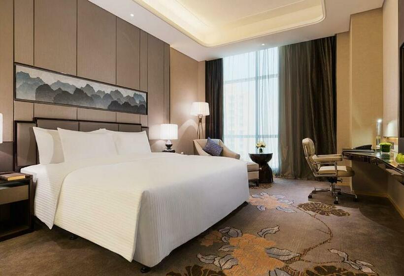 Номер Deluxe Кровать Кинг, Wanda Realm Longyan