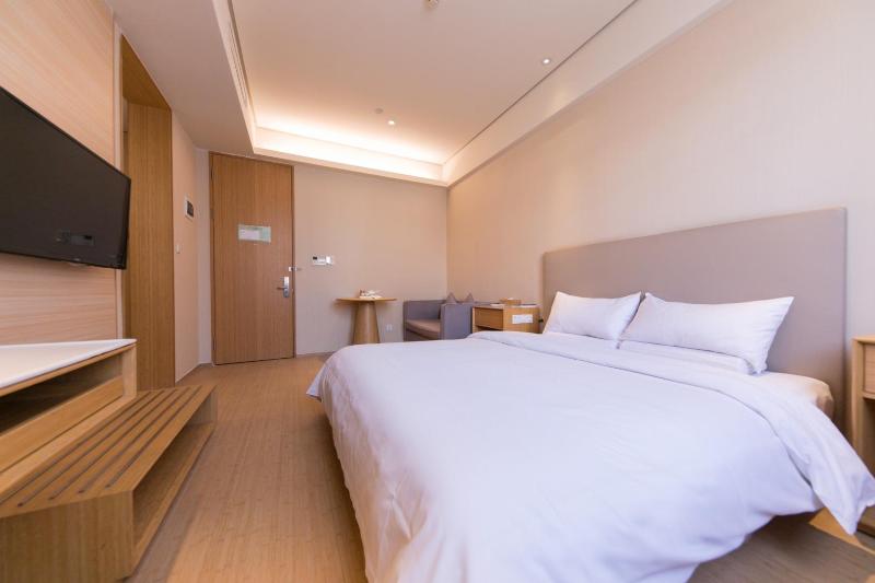 Quarto Superior, Ji Hotel Tianjin Jinwan Square