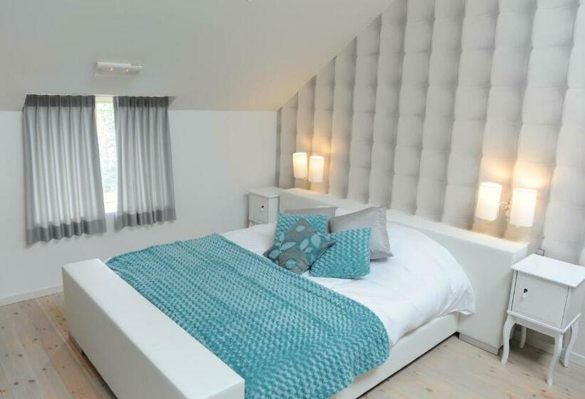 اتاق لوکس, Charmehotel Villa Saporis