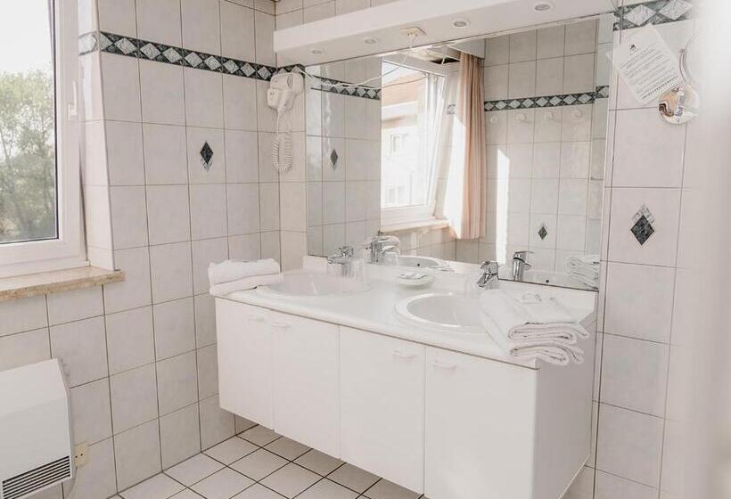 Номер Престиж, Domein Westhoek