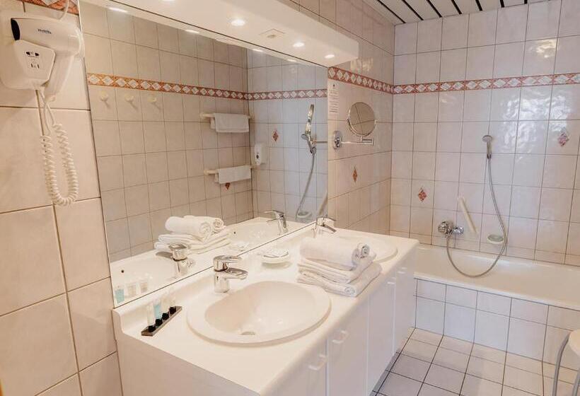 Семейный Номер, Domein Westhoek