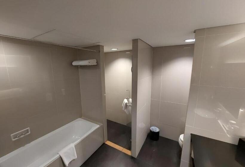 סוויטת ג'וניור, Best Western Premier La Grande Bandung