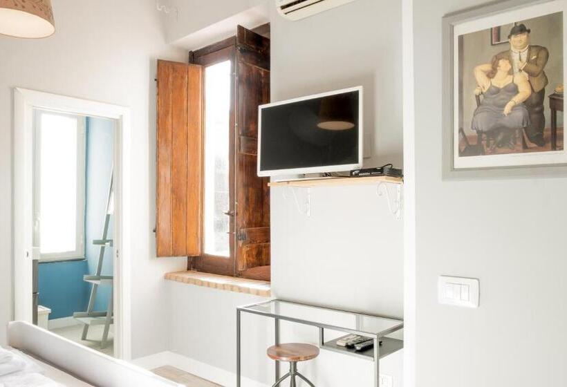 Quarto Estandar, Casa Del Cuore