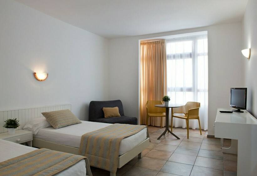 חדר אקונומי, Aparthotel Idafe