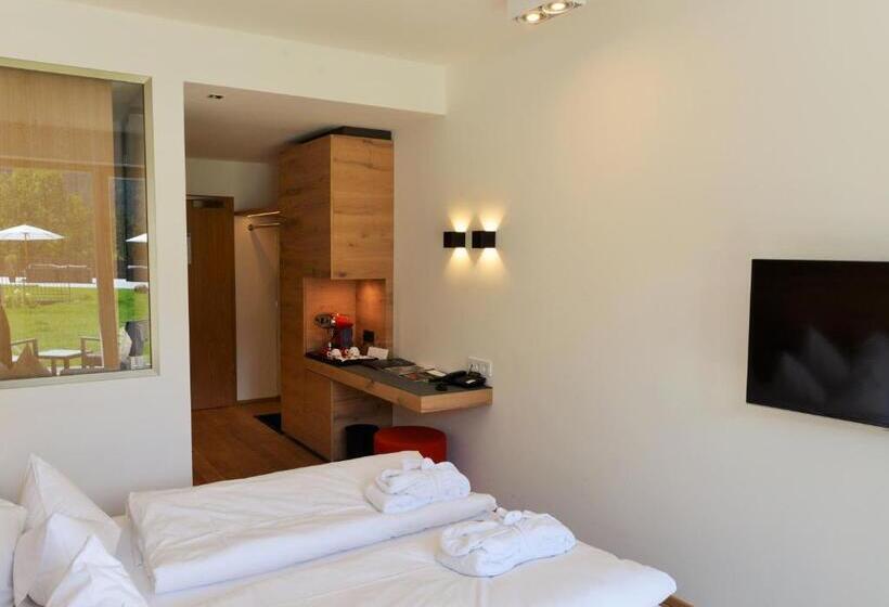 Basis Zimmer, Das Graseck   Mountain Hideaway & Health Care
