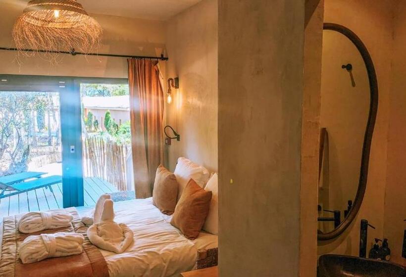 Comfort room with view, Le Domaine De La Mer   Appartements De Plage Dans Un Cadre Enchanteur