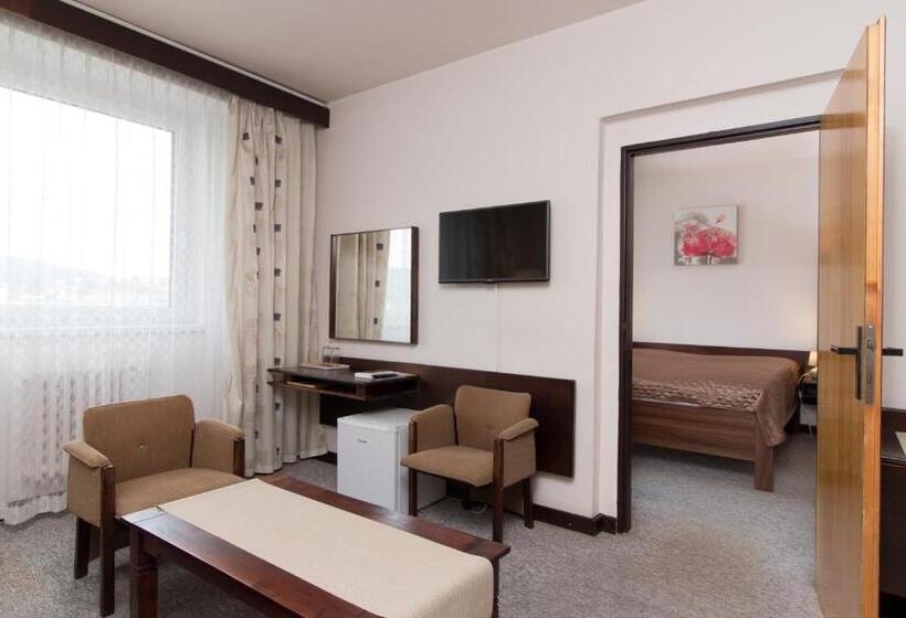 Suite, Merkur  Jablonec Nad Nisou