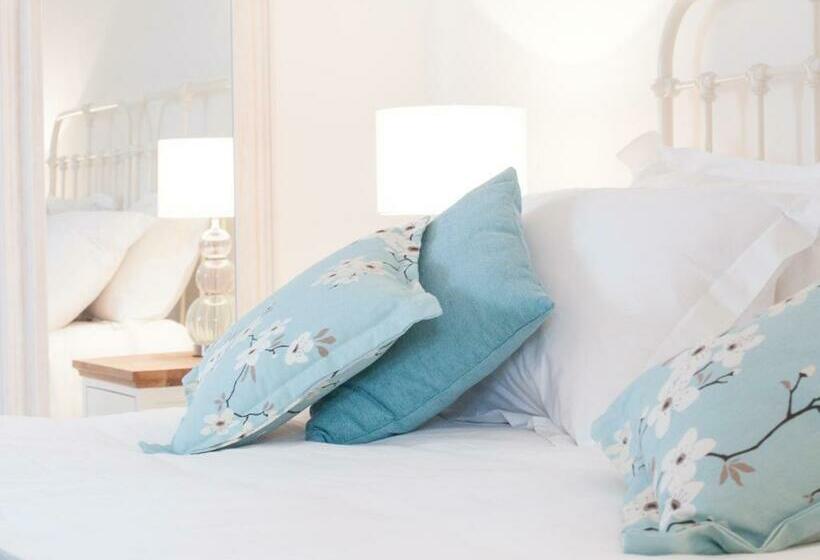 Люкс Повышенной Комфортности, Padstow Bed & Breakfast
