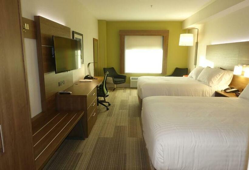 Номер Стандарт, Holiday Inn Express & Suites Brentwood By Ihg