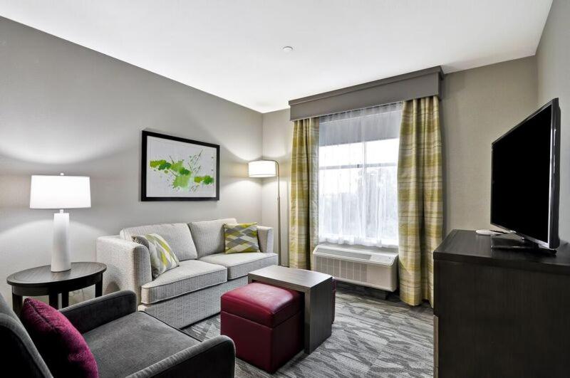 Люкс Executive Кровать Кинг, Homewood Suites By Hilton Tyler