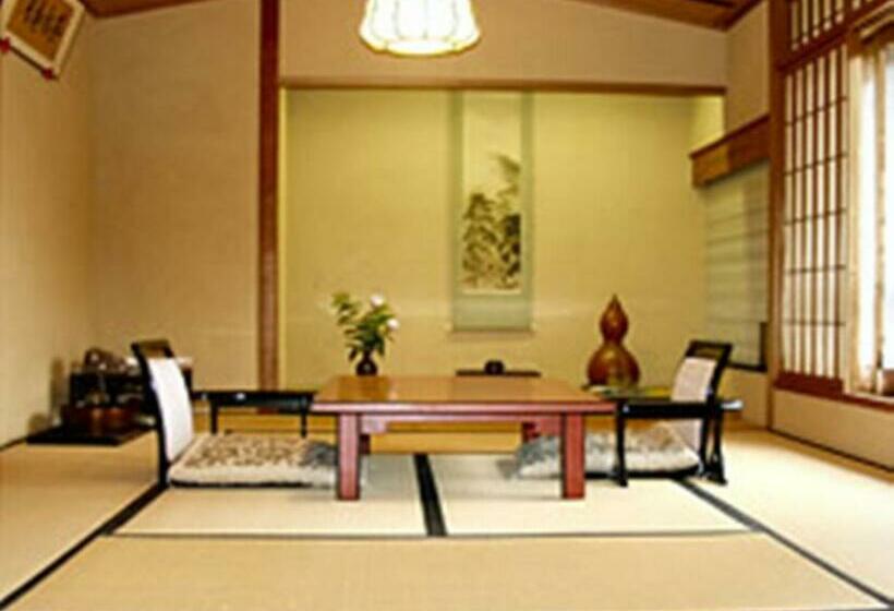 Четырехместный Номер Стандарт, Ise Todaya Ryoan