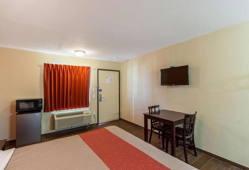 Номер Стандарт Адаптированный для Инвалидов, Motel 6blythe, Ca  South