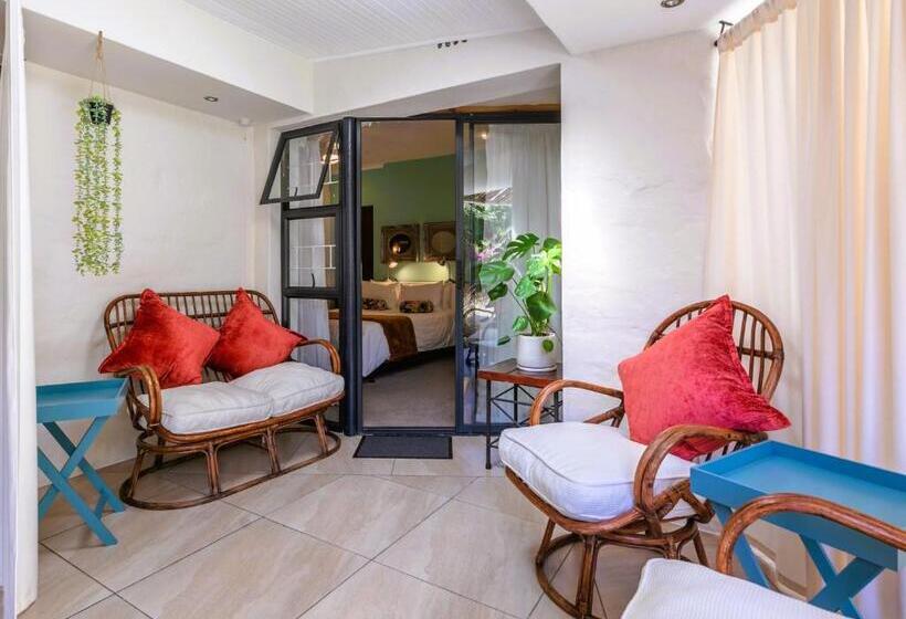 Quarto Estandar, Absolute Bosch Guest House