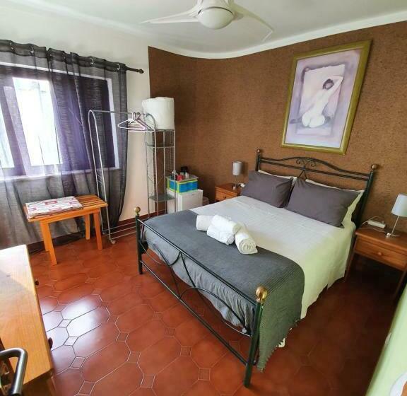 Номер Стандарт, Ocean View Lagos
