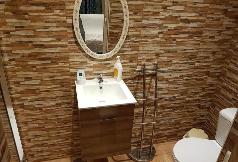 Номер Стандарт, Ocean View Lagos