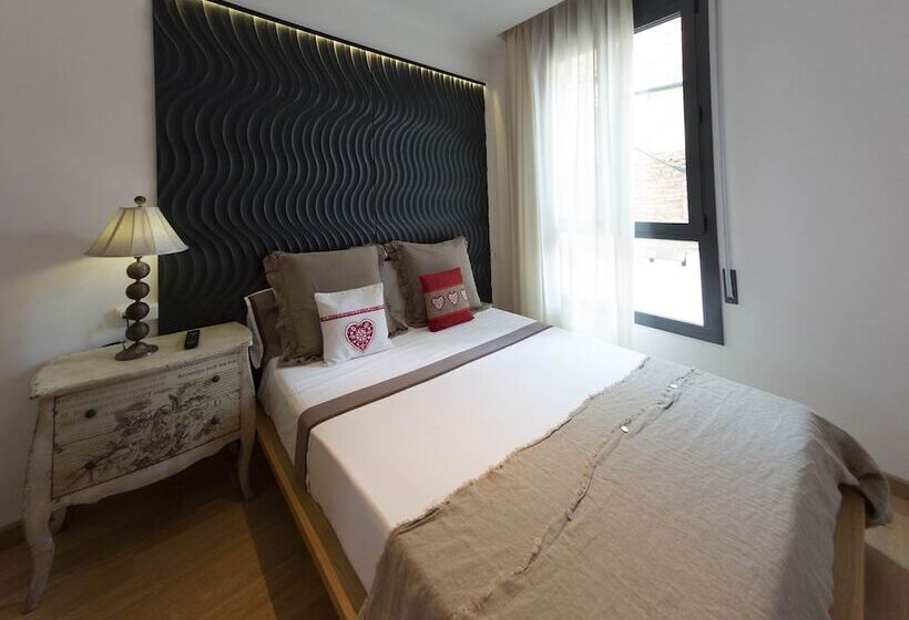 Апартаменты Superior 2 Спальни, Apartments Hostemplo Suites